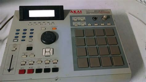 Akai MPC 2000XL Project Machine – MPCHunter