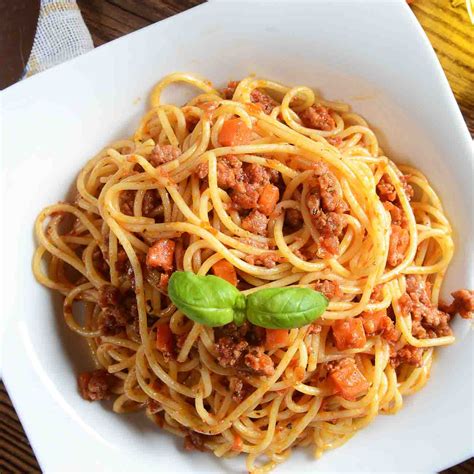 italian spaghetti bolognese recipe