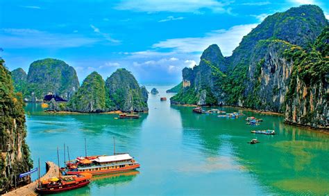 Halong bay, Vietnam most beautiful bay of the World | Vietnam Information - Discover the beauty ...