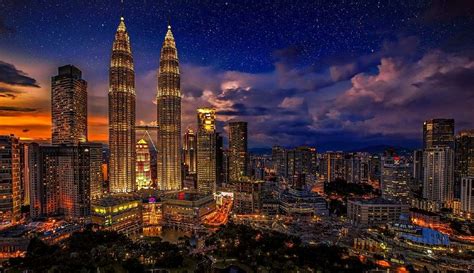 Asian Landmarks: 20 Most Famous Landmarks In Asia You Should Visit