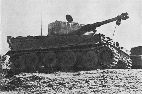 Panzer VI Tiger I from the right