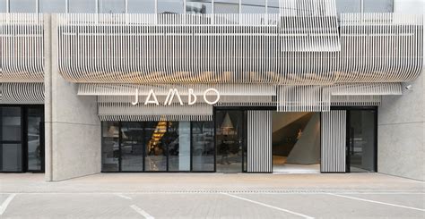 Facade Design of Jambo Arts Hotel / FAR WORKSHOP | ArchDaily