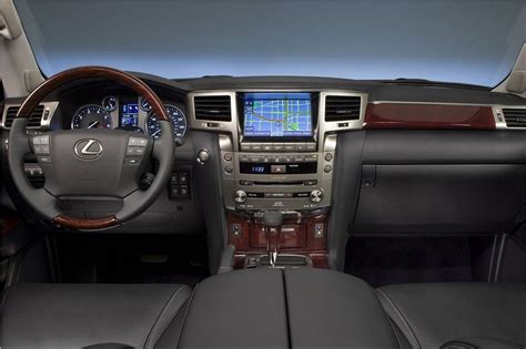 Lexus LX 570 receives upgrades and changes|Lexus