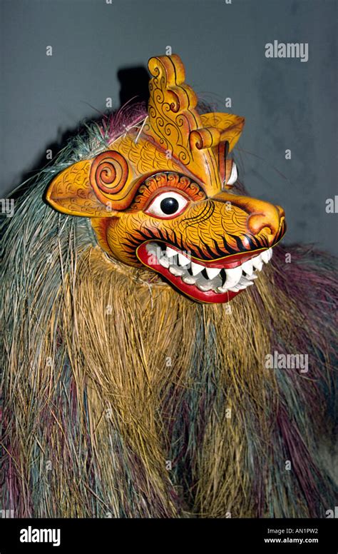 Sri Lanka Crafts Lion Mask Ambalangoda Mask Museum Stock Photo - Alamy