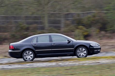 Volkswagen Phaeton Review | Autocar