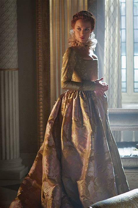 Queen Elizabeth - Reign Season 3 Episode 1 - TV Fanatic