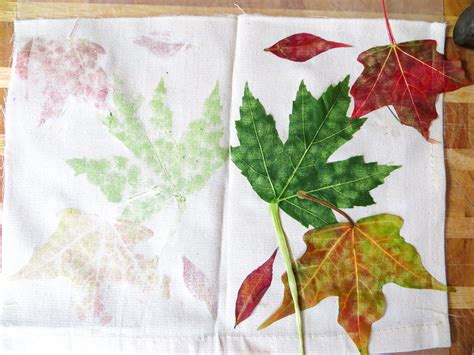 Get Crafty With Fall Leaf Prints