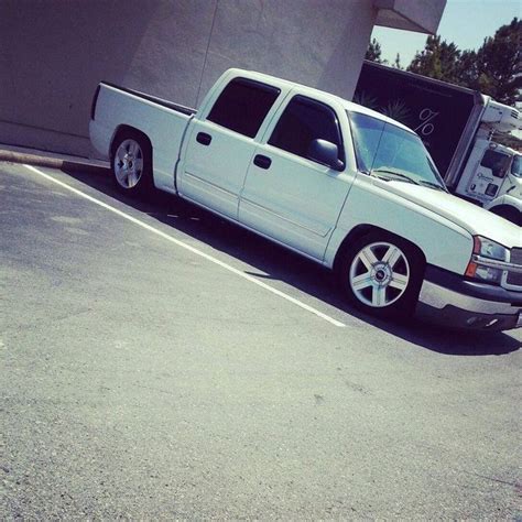 Pin by Hola León on chevyS | Gmc trucks, Chevy trucks, Chevy