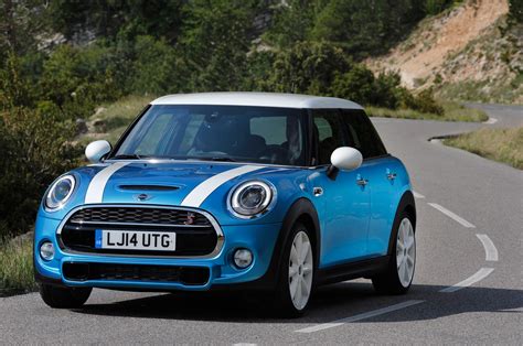 2015 Mini Cooper Hardtop 4-Door Review