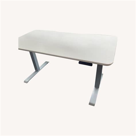 White Vari Electric Standing Desk - AptDeco