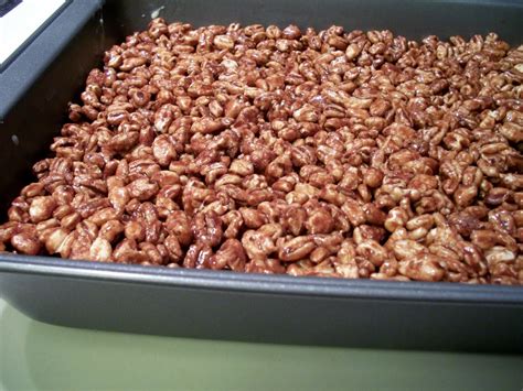 Brooke Bakes : Puffed Wheat Squares