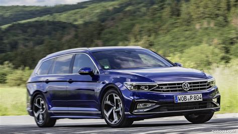 2020 Volkswagen Passat Variant R-Line (EU-Spec) | Front Three-Quarter