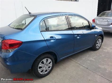 Honda-Amaze-Colors (5) - MotorBash.com