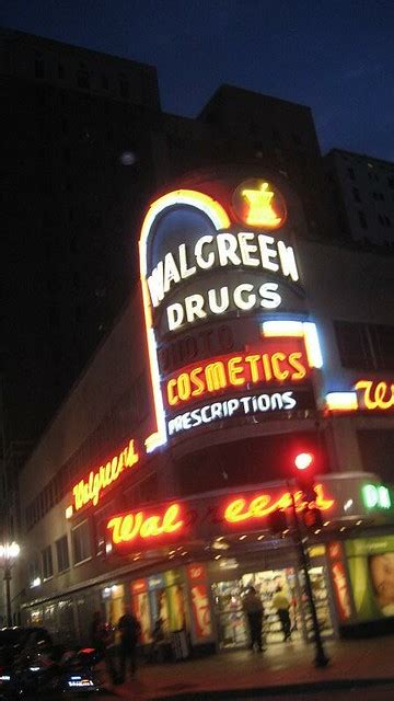 Walgreens downtown | Fabulous neon sign for the Walgreens on… | Flickr