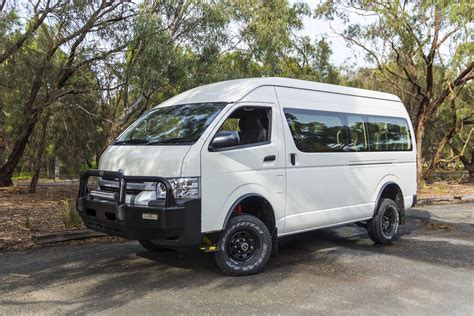 Toyota Hiace Commuter 4x4 | EnduroCo™ Toyota Camper, Toyota Van, Van ...