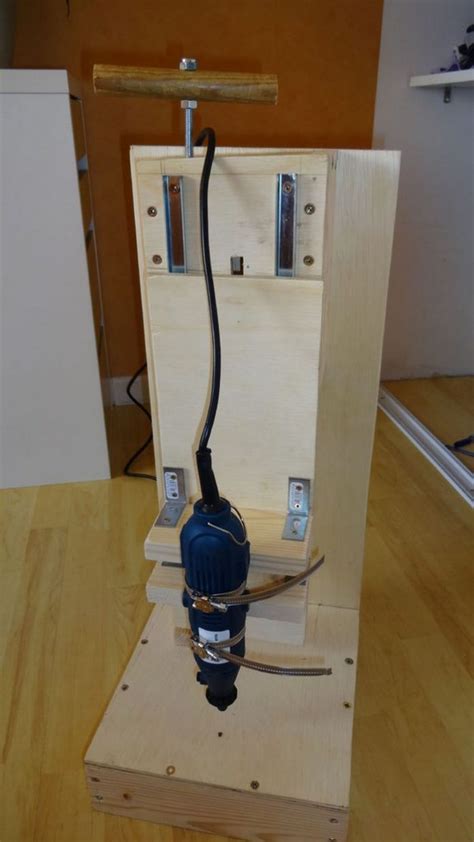 How to build a drill press for $20 – DIY projects for everyone!