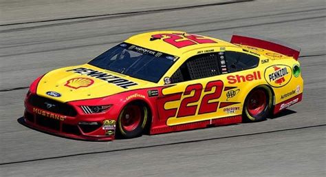 Logano, Bowman lead Chicagoland practices | NASCAR.com