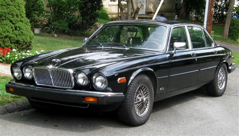 1980 Jaguar XJ6 - Information and photos - MOMENTcar