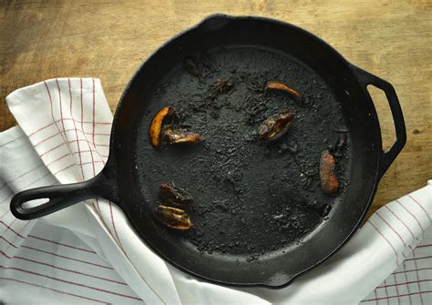 How To Clean A Cast Iron Skillet