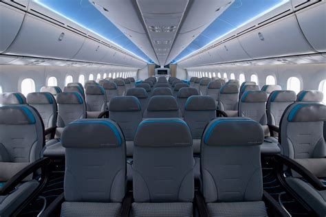 An Inside Look at the Third 787 Dreamliner’s New Interior : AirlineReporter