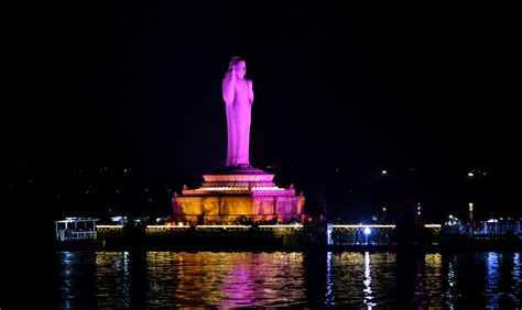 Gautama Buddha in Hussain Sagar Lake - PixaHive