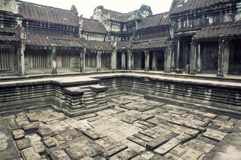 Angkor Wat Historical Facts and Pictures | The History Hub