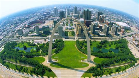 15 Free Things to Do in St. Louis - Family Attractions Card