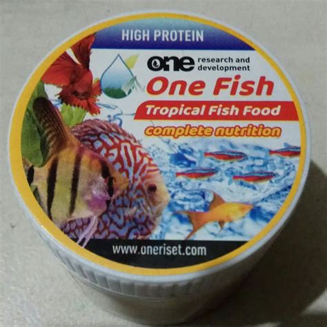 Types of Tropical Fish Food - Pet Food Guide