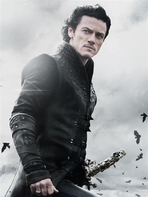 Dracula Untold Hd Wallpapers, Desktop Wallpaper - Luke Evans Dracula Untold Poster - 736x981 ...