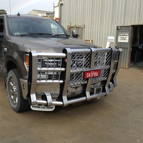 3 inch feral thumper Boomer Bullbar for a 2019 Ford F250 #boomerbullbar ...