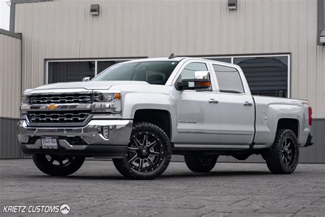 Leveled 2016 Chevrolet Silverado 1500 with 20×9 Fuel Maverick Wheels ...