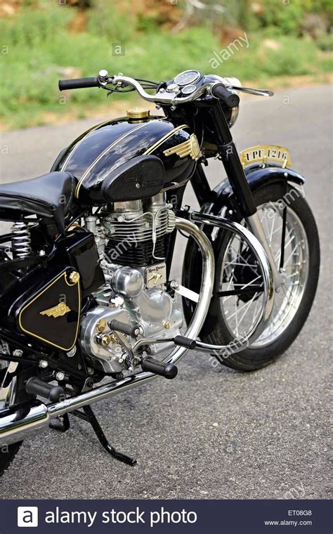 Download this stock image: Royal Enfield bullet G2 350 cc 1960 vintage motorcycle - ET08G ...