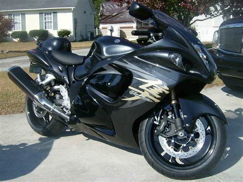 Suzuki Hayabusa Black Wallpapers Suzuki Hayabusa, Wallpaper Free Download, Car Wallpapers, Black ...