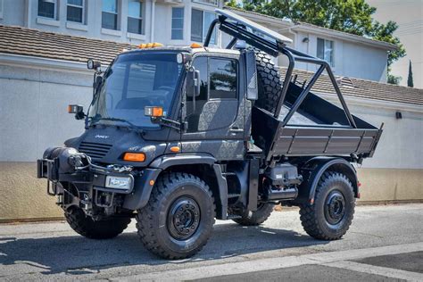 2003 Mercedes-Benz Unimog U500 Truck | Uncrate