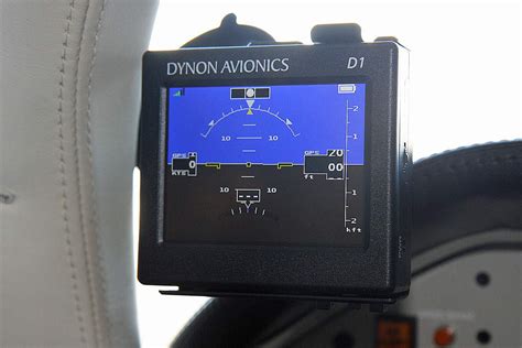 Dynon D1 - closeup - Old MooneySpace.com Images - Mooneyspace.com - A ...