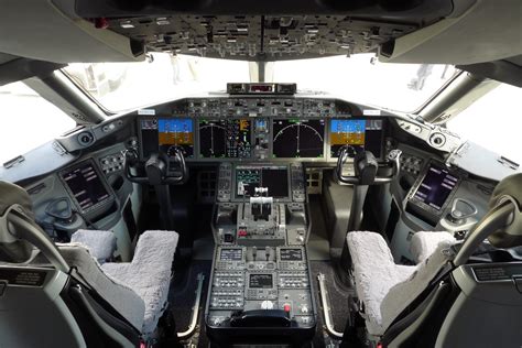 Boeing 787 Cockpit Wallpaper - WallpaperSafari