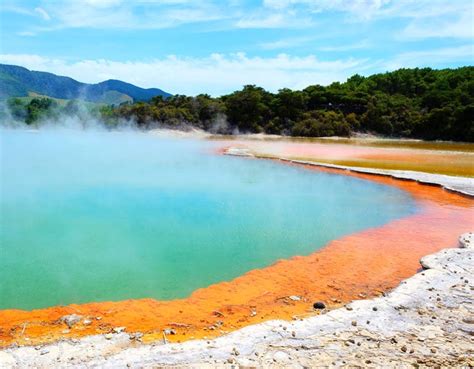 Beautiful Places You Must See on a North Island New Zealand Road Trip