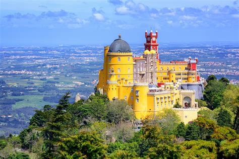 8 Most Famous Landmarks in Portugal