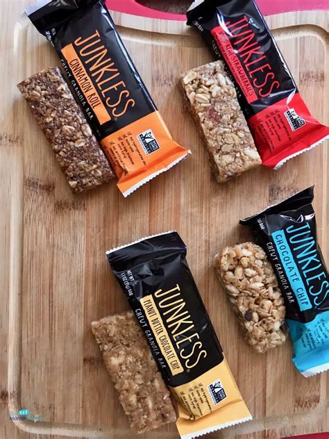 Junkless Granola Bars: Yummy Granola Bars with Simple Ingredients