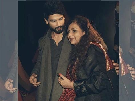 Shahid Kapoor Family History - She dated shahid but things didn't go history is a good way to ...