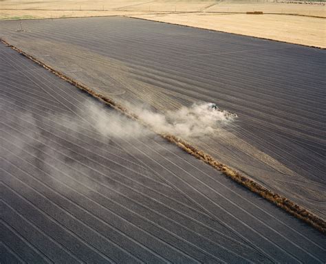 Photographing the Impact of California’s Water Crisis - The New York Times