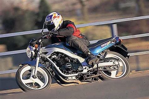 SUZUKI GS500 (1989-2008) Review | MCN