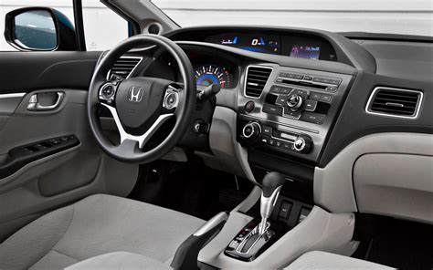 Sports Cars: Honda civic 2013 interior