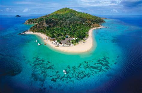 Castaway Island Resort Fiji. Fiji holiday packages.