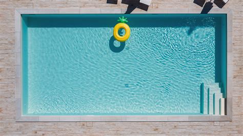 DE Pool Filter: What Is It And Is It Worth The Extra Cost?