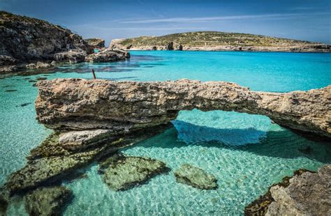 Blue Lagoon in Comino Island - Getaways