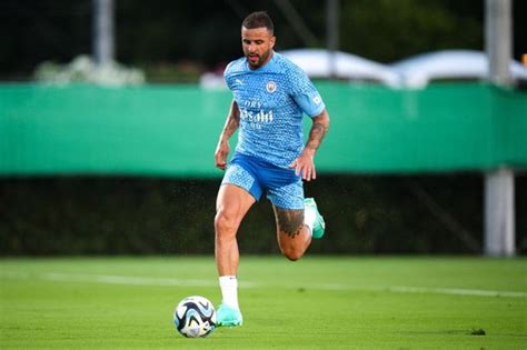 Man City manager Pep Guardiola reveals Kyle Walker talks over future amid Bayern Munich transfer ...