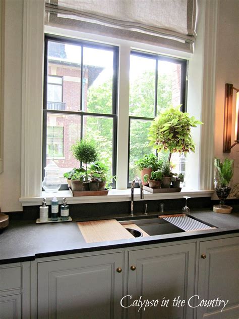 Kitchen Window Sill Decor Ideas to Brighten Your Space – Artourney