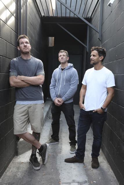 RAGE AGAINST THE MACHINE Bassist TIM COMMERFORD Launches New Band ...