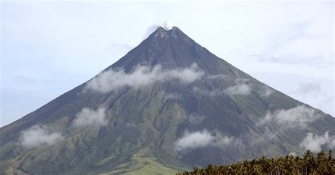 Philippine Legends: The Legend of Mayon Volcano (Ang Alamat ng Bulkang Mayon)